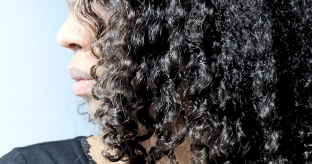 minimal morning routine for curly hair and dry skin